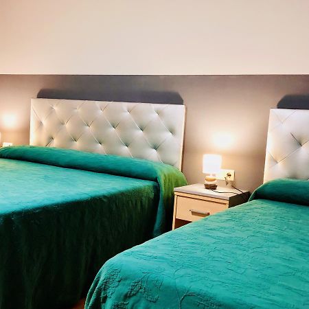 Hotel Vinas 17 Teruel Dış mekan fotoğraf