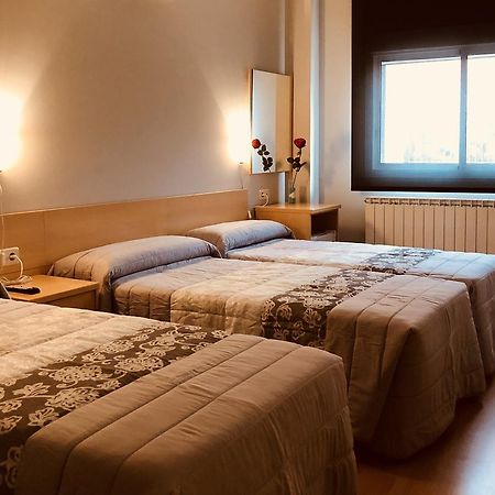 Hotel Vinas 17 Teruel Dış mekan fotoğraf
