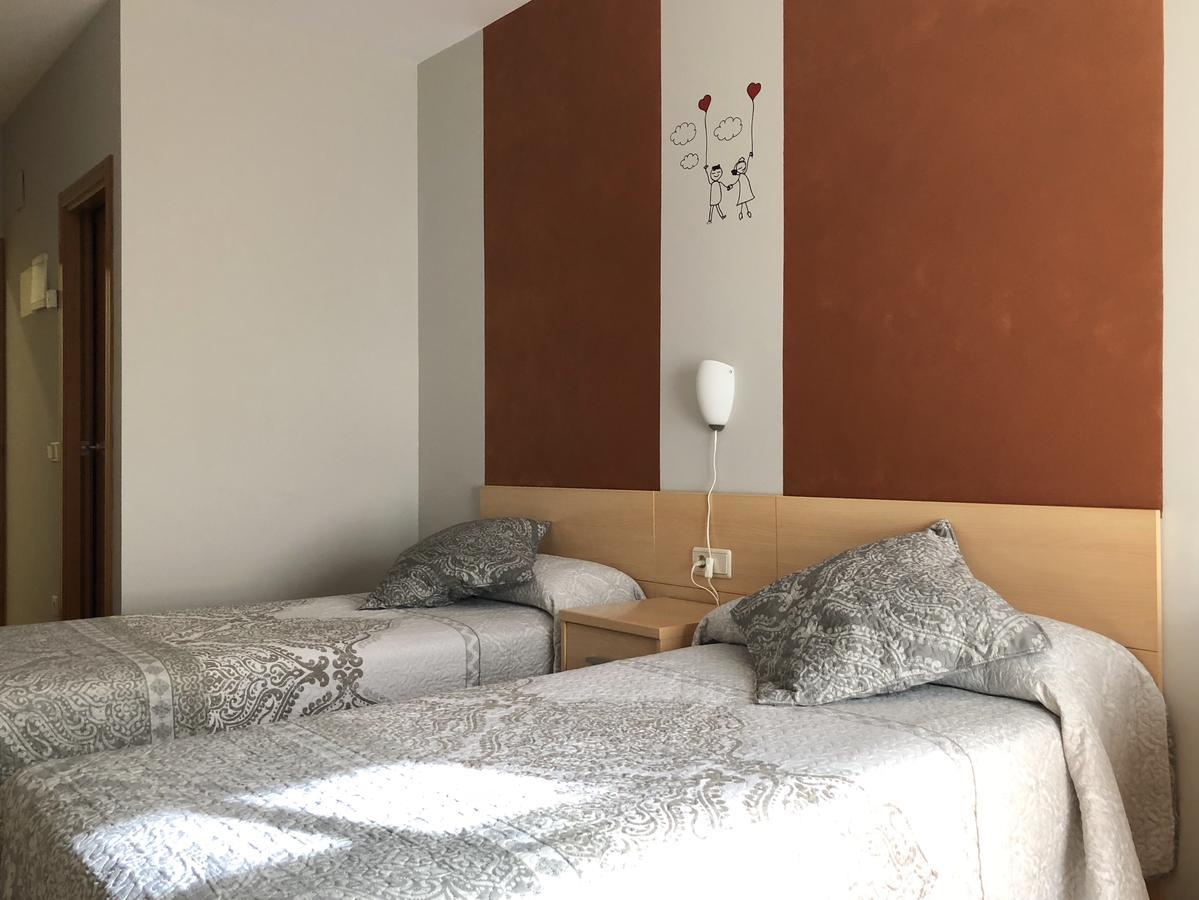 Hotel Vinas 17 Teruel Dış mekan fotoğraf